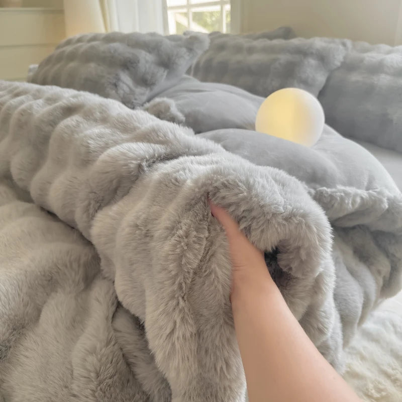 2025 New Class A Bubble Rabbit Fleece Quilt Cover  Thicken The Warm Duvet Cover in Autumn and Winter Skin-friendly Bedding