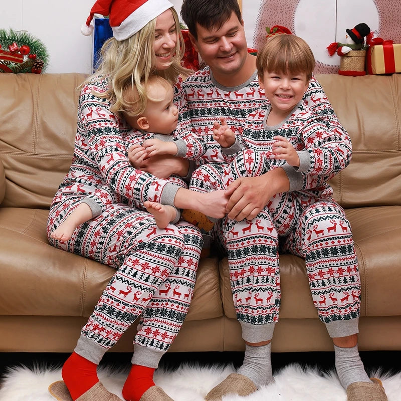 Christmas Family Pajamas Set Mom Daughter Dad Son Matching Outfits Cute All Over Print Homewear Boys Girls Pjs Xmas Look Pyjamas