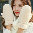 Plush Fluffy Gloves ColdProtection Windproof Thick Mittens Winter Warm Furry Gloves for Women Lovely Soft Outdoor Cycling Gloves