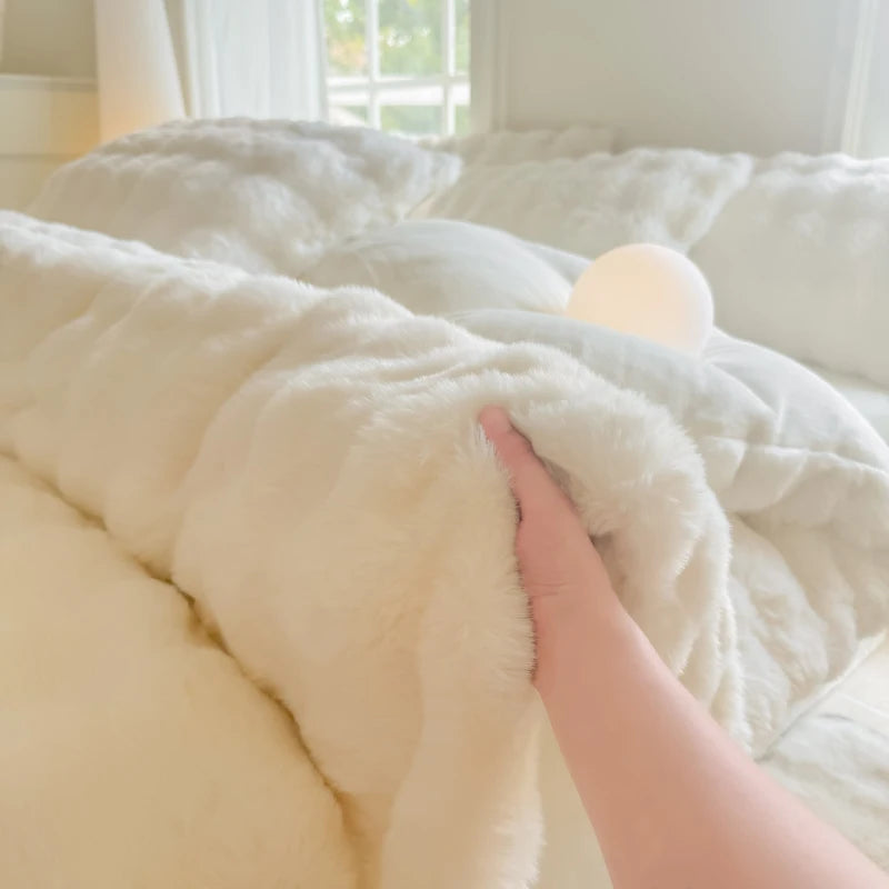 2025 New Class A Bubble Rabbit Fleece Quilt Cover  Thicken The Warm Duvet Cover in Autumn and Winter Skin-friendly Bedding