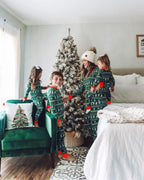 Christmas 2025 Family Matching Outfits Allover Print Mom Dad Kids 2 Pieces Pajamas Set Sleepwear Baby Romper Xmas Look Pyjamas