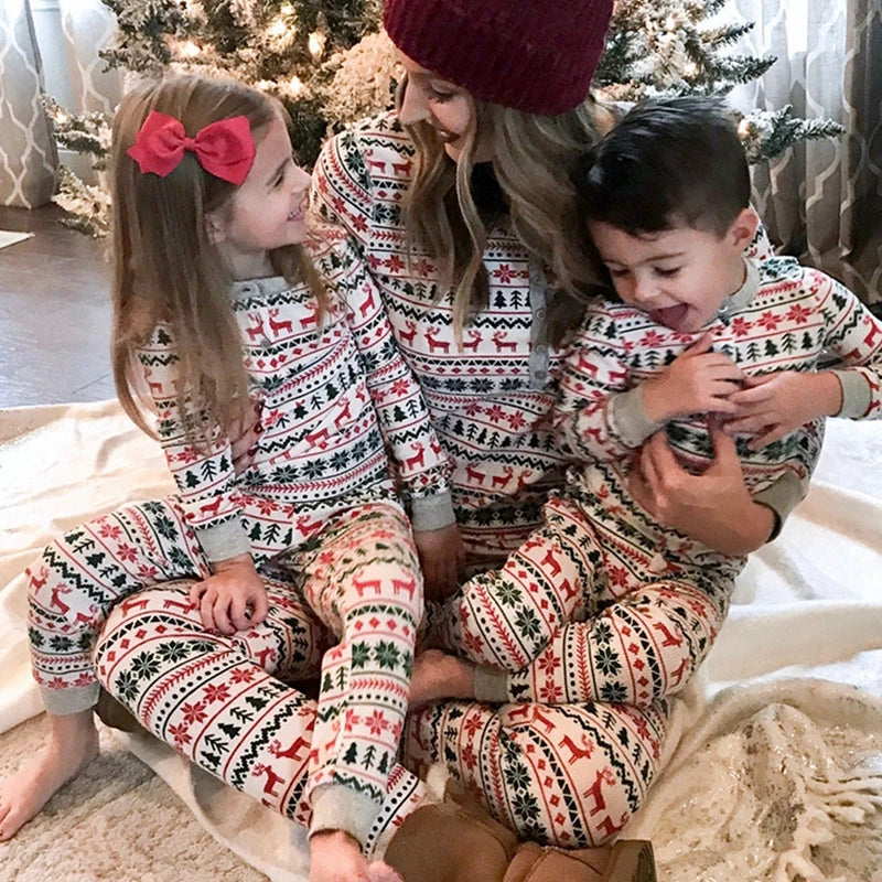 Christmas Family Pajamas Set Mom Daughter Dad Son Matching Outfits Cute All Over Print Homewear Boys Girls Pjs Xmas Look Pyjamas